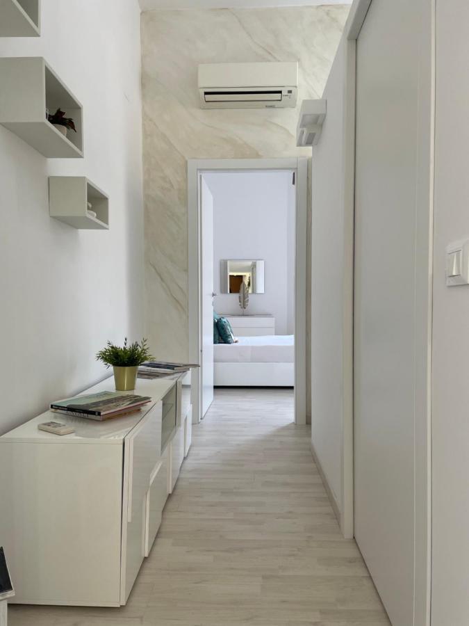 Nazionale 221 Mamila Suite Rome Bagian luar foto