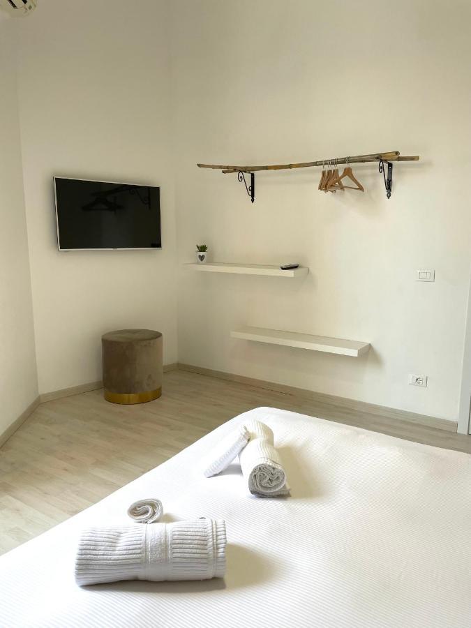Nazionale 221 Mamila Suite Rome Bagian luar foto